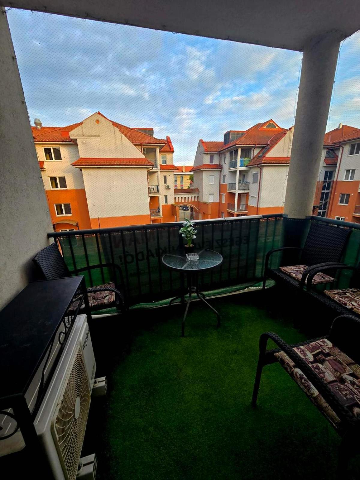 Tilla Apartman Hajdúszoboszló Eksteriør bilde